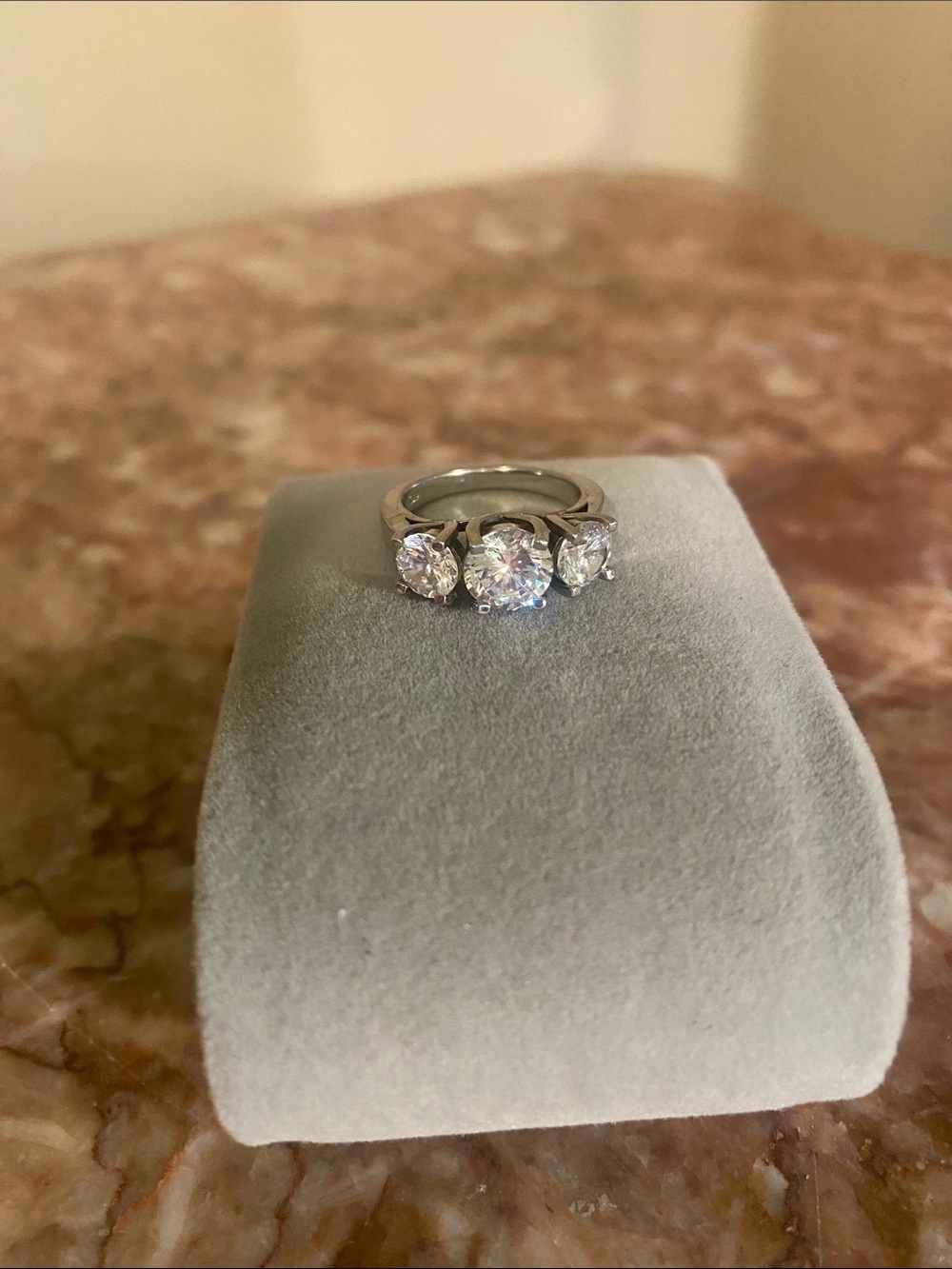 Three-Stone Silver Ring with Clear Stones - Elegant Silver 925 size 5